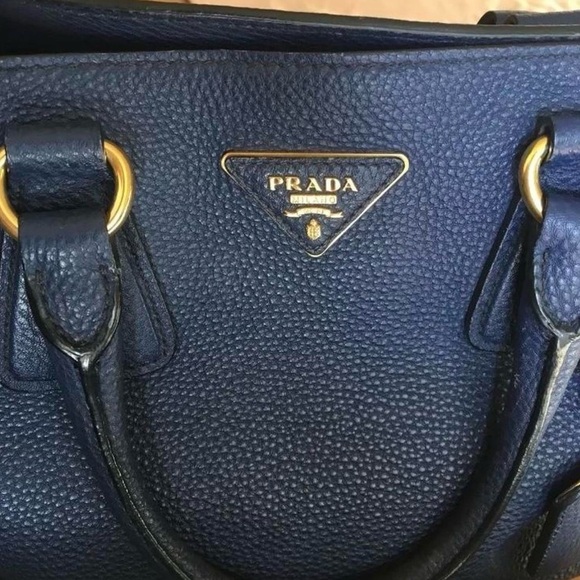 PRADA PURSE - Picture 3 of 7